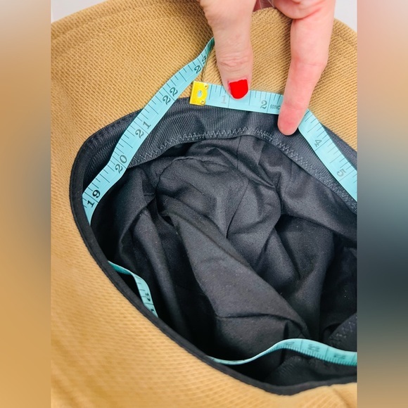 Tan Knit Cloche Hat - Picture 6 of 9